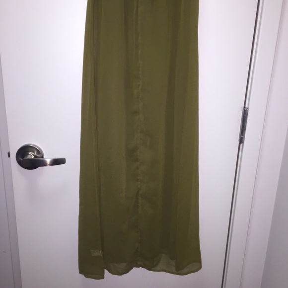 🌷sold🌷•AEO• Olive Green Maxi Dress - Picture 4 of 8